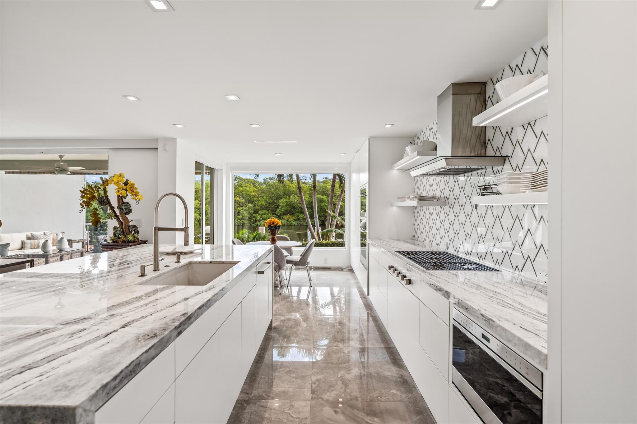 BOCA MARINA - Residential