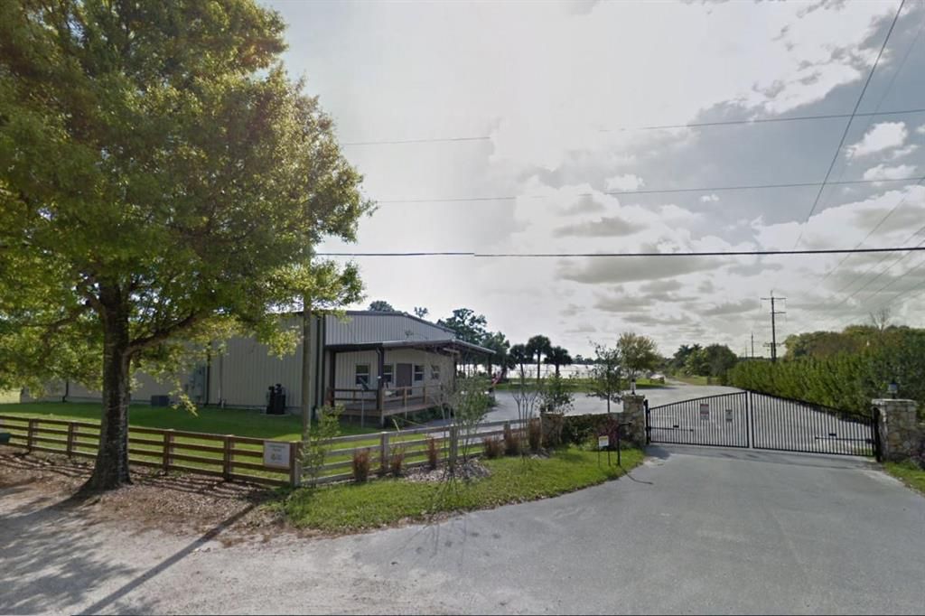 Photo of 6800 SE 138th Street, Hobe Sound, FL 33455 (MLS # R10648850)