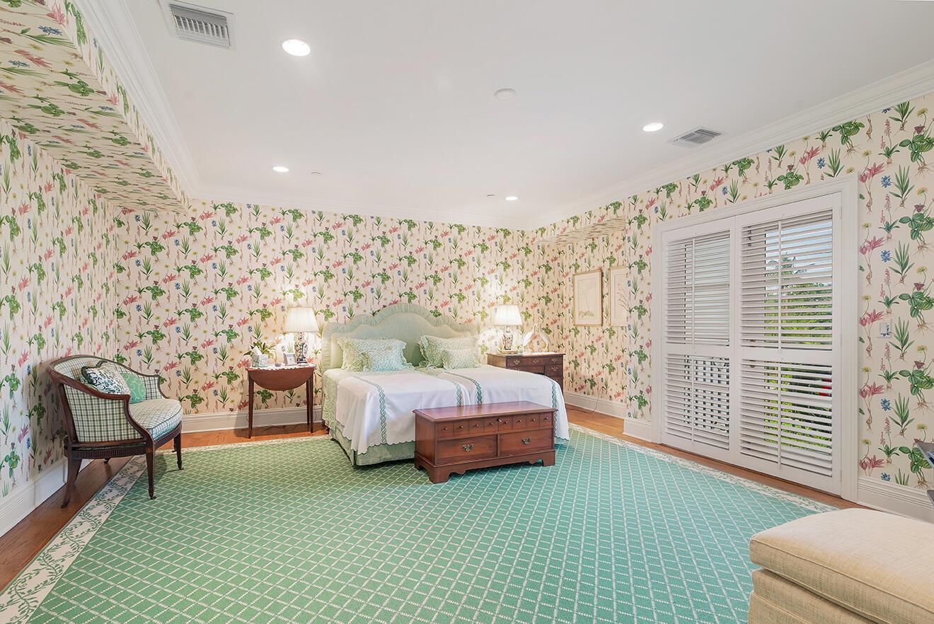 ROYAL PARK - Residential