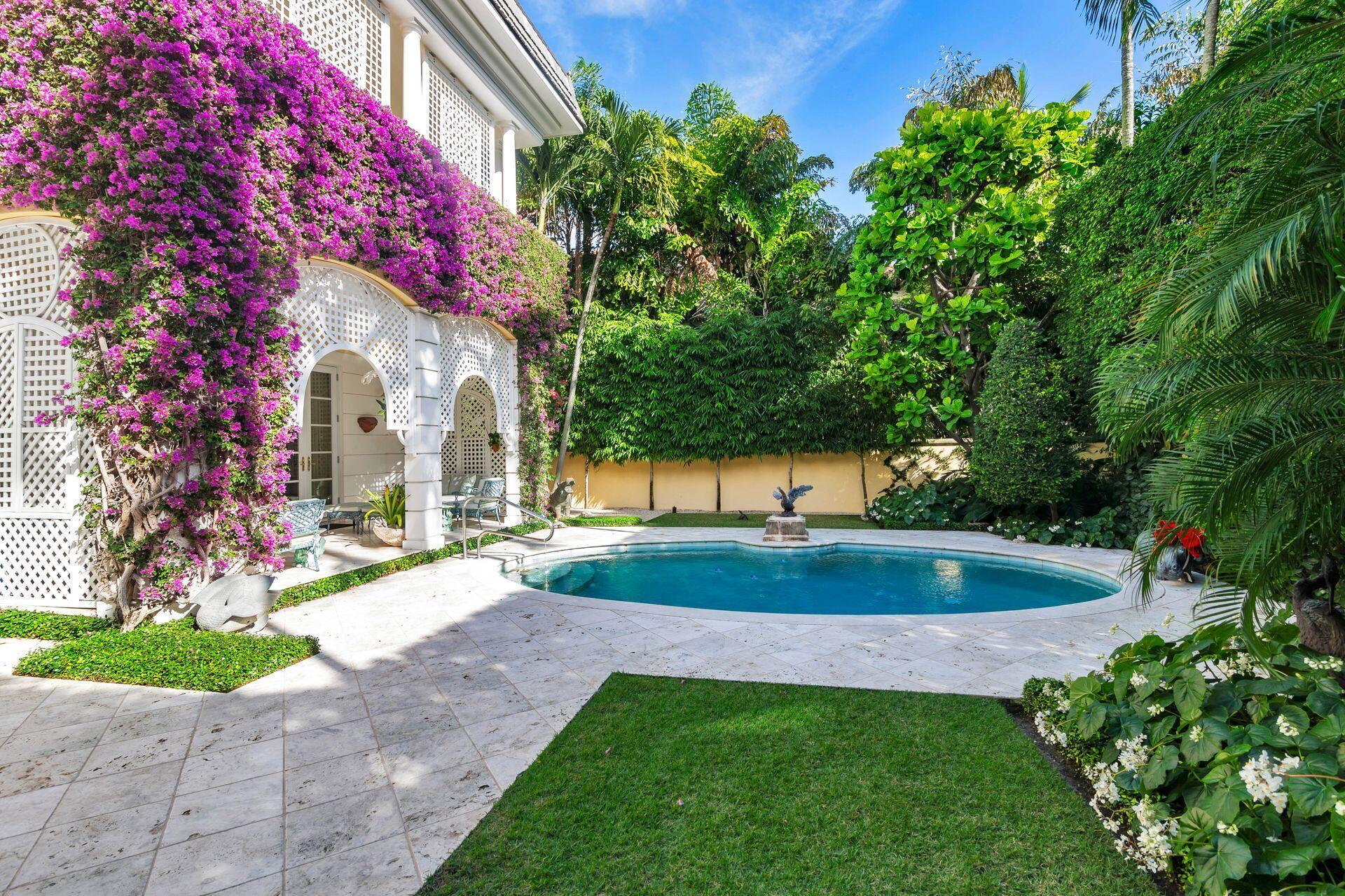 ROYAL PARK - Residential