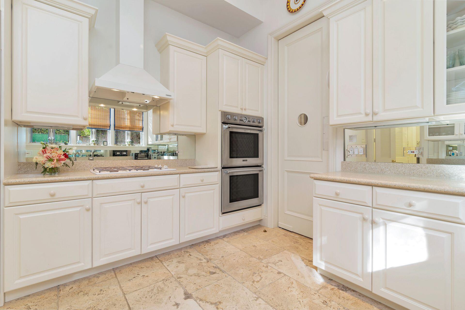 ROYAL PARK - Residential