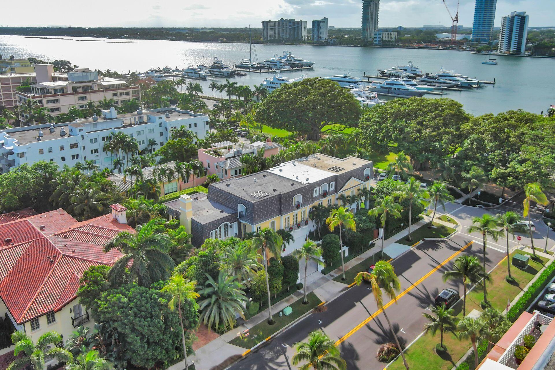 ROYAL PARK - Residential