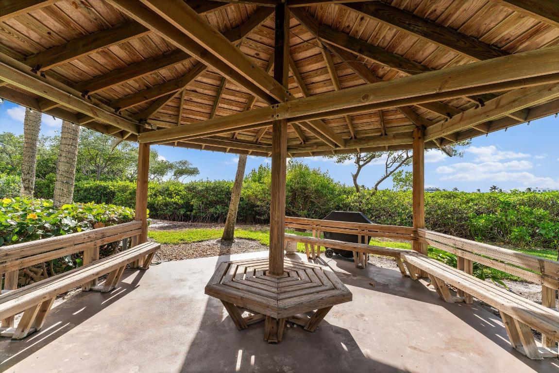 SEAWATCH AT JUPITER ISLAND - Residential