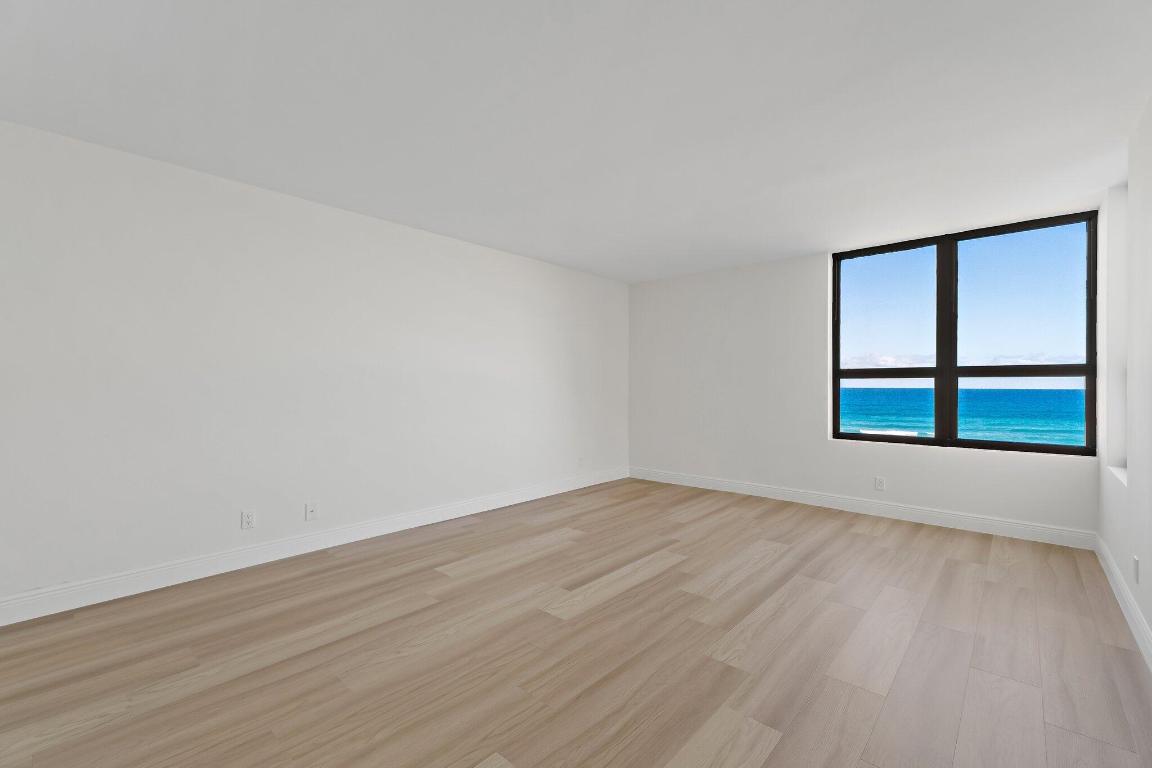 SEAWATCH AT JUPITER ISLAND - Residential