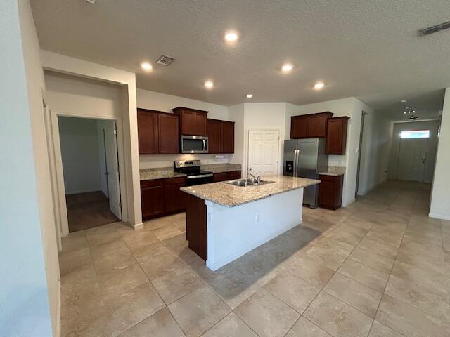 COVE AT FALCON TRACE - Residential Lease