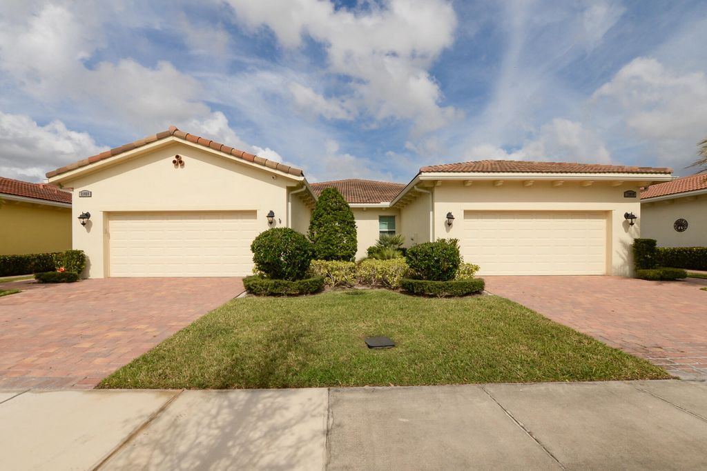 Photo of 21028 SW Modena Way, Port Saint Lucie, FL 34986 (MLS # R10964598)