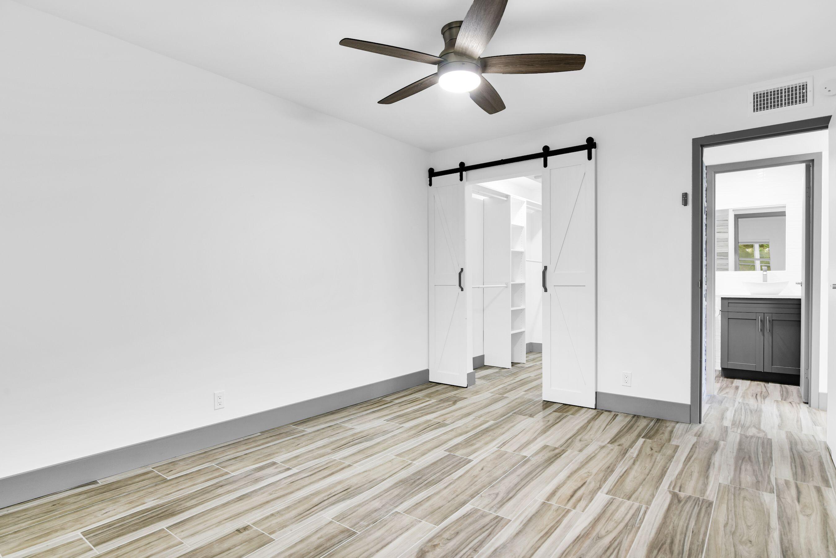 KINGS POINT BRITTANY CONDOS - Residential