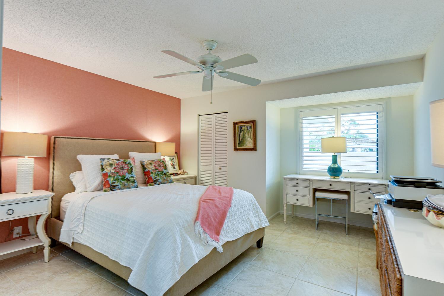WINDWARD AT JONATHANS LANDING - Residential Lease