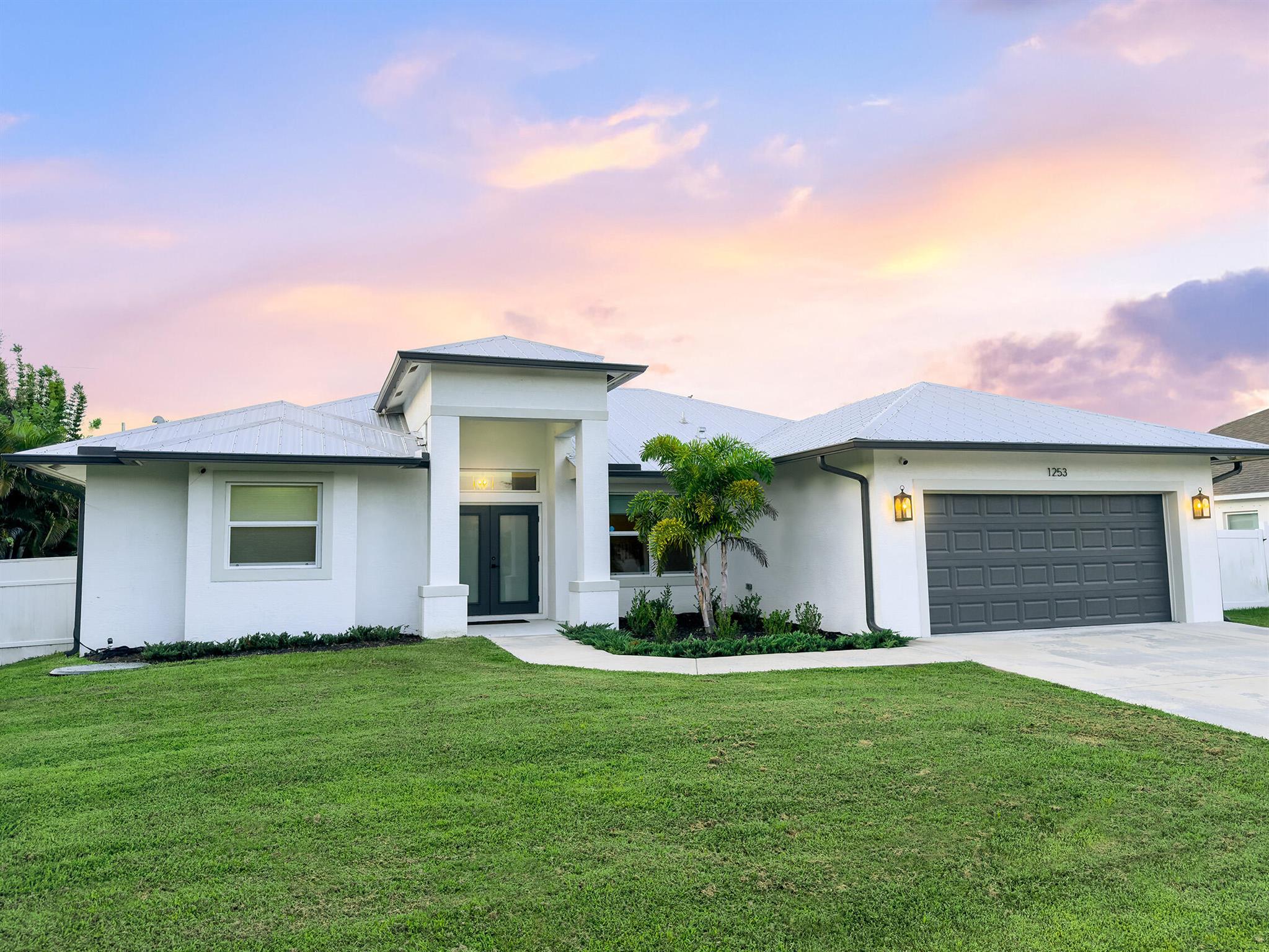 PORT ST LUCIE SECTION 17 - Residential