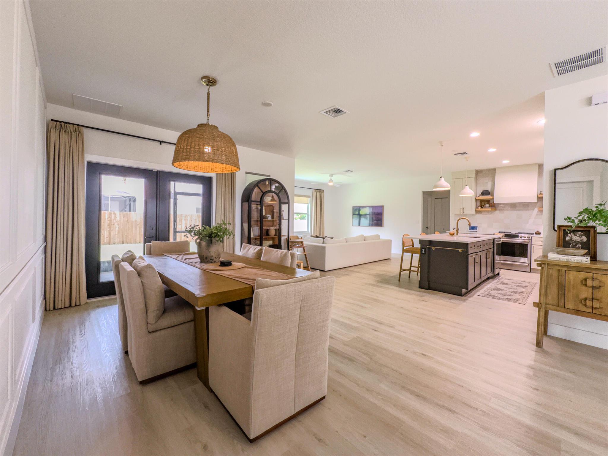 PORT ST LUCIE SECTION 17 - Residential