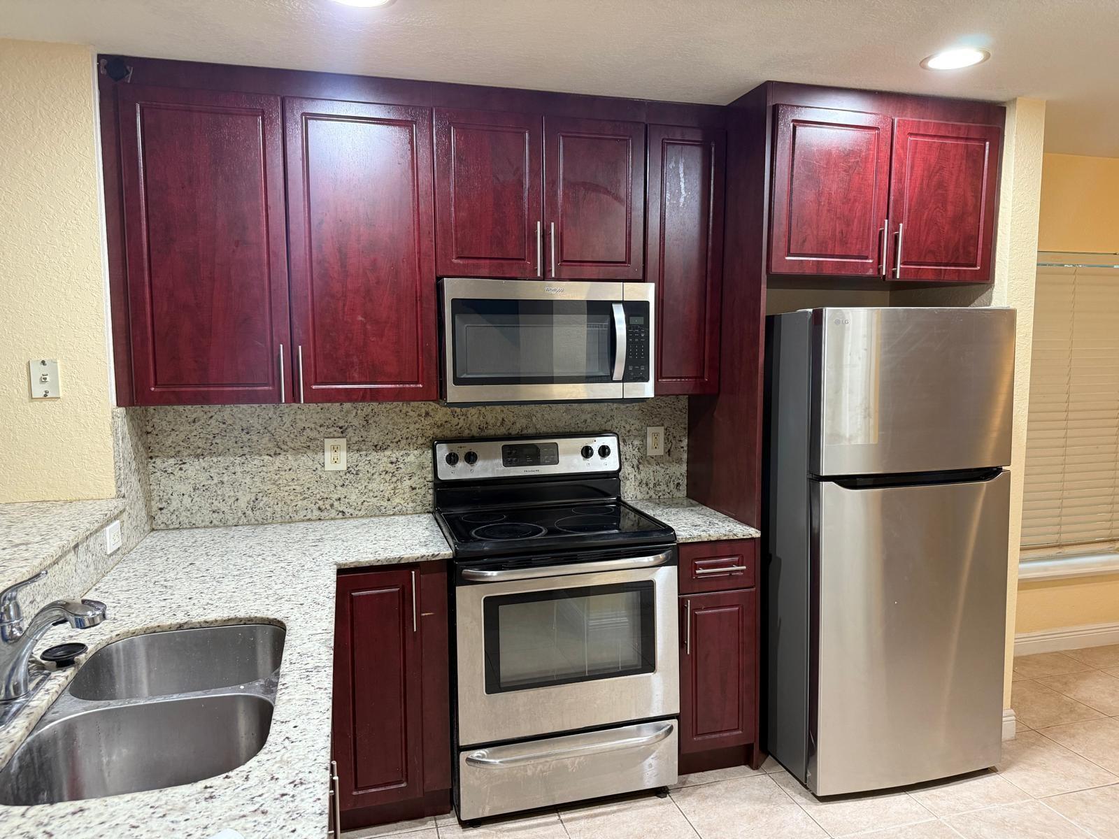 The Waldman 153-35 B - Residential Lease
