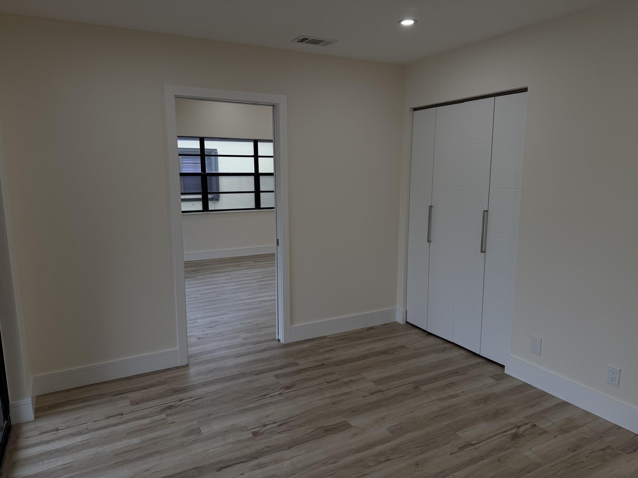 WOODLAKE ISLES - Residential