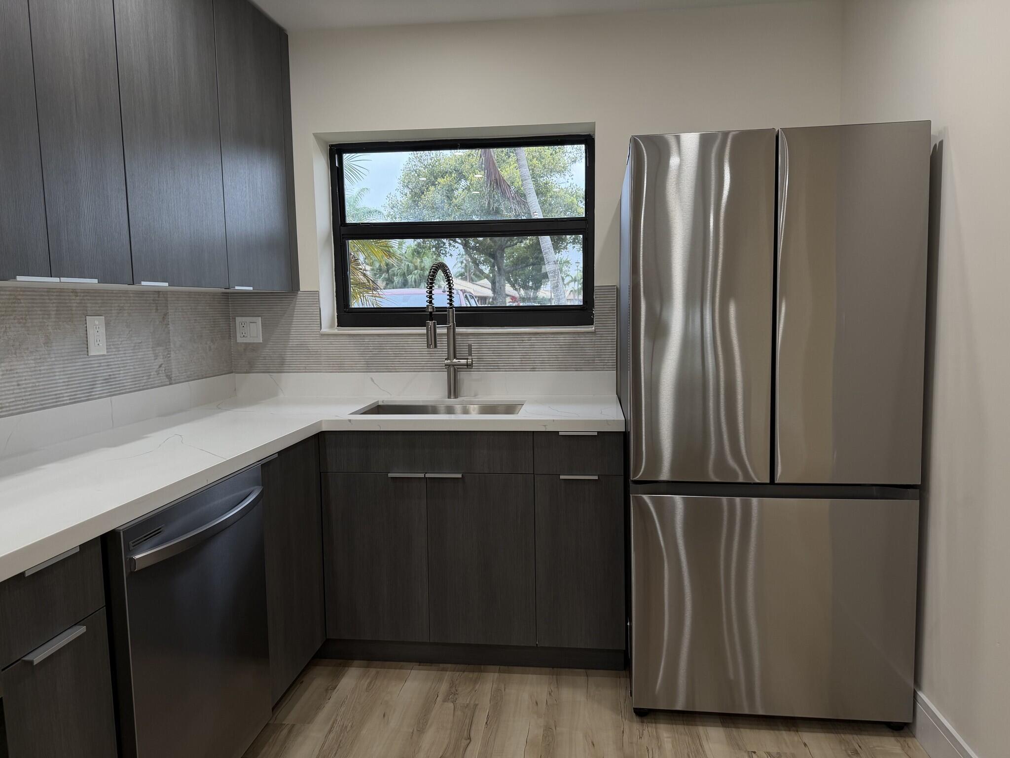 WOODLAKE ISLES - Residential