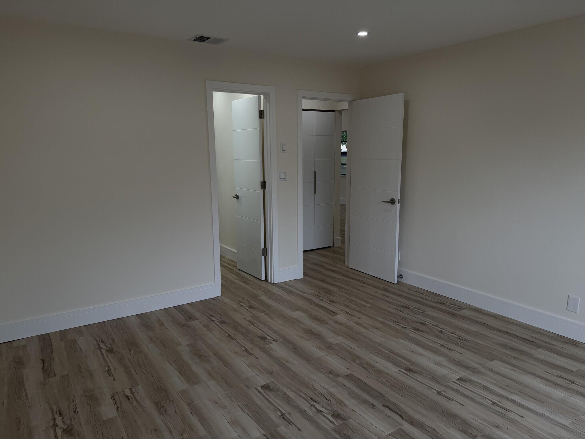 WOODLAKE ISLES - Residential