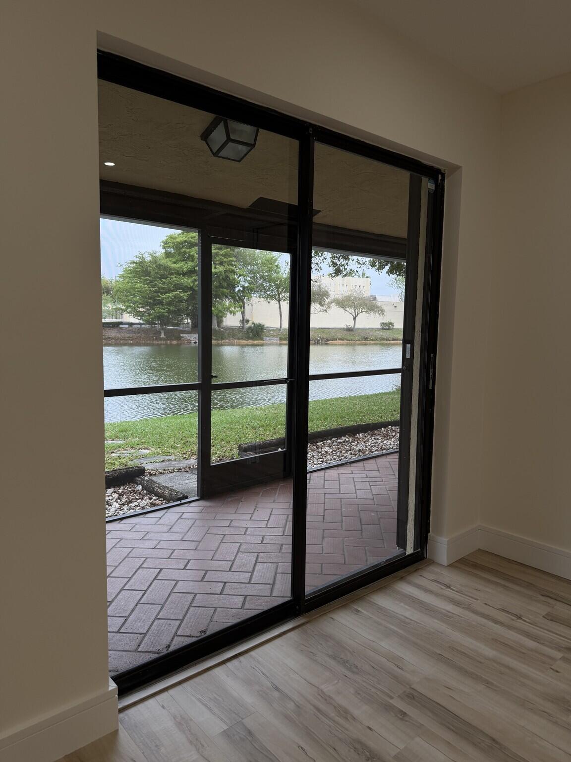 WOODLAKE ISLES - Residential