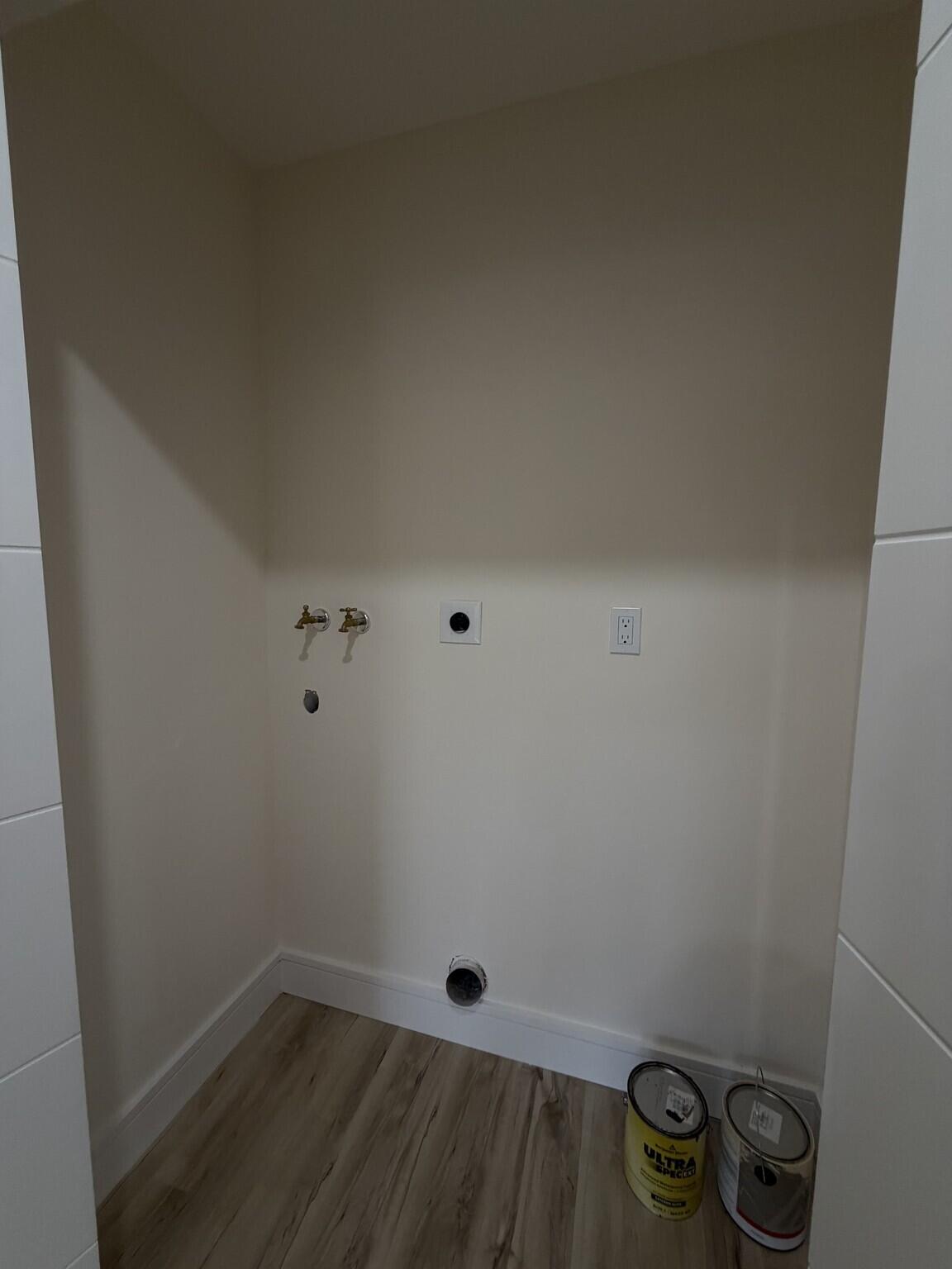 WOODLAKE ISLES - Residential