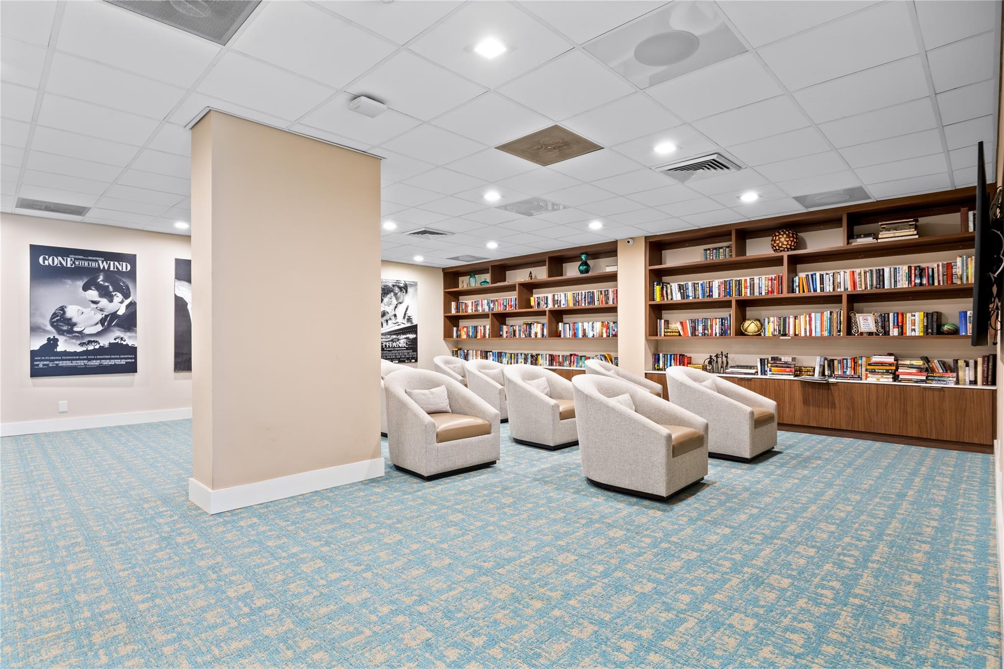 Playa Del Sol - Residential