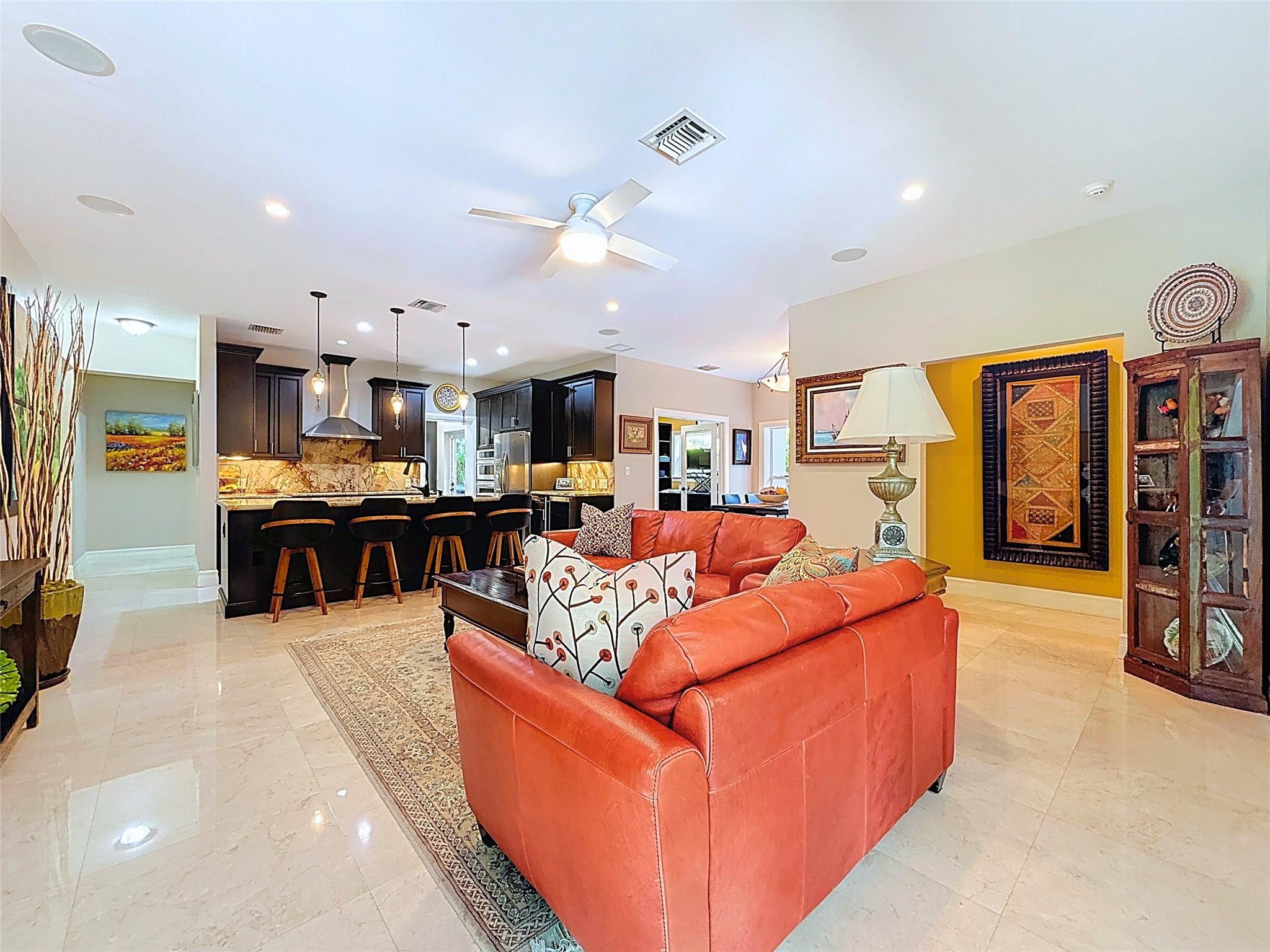 RIO VISTA C J HECTORS RES - Residential