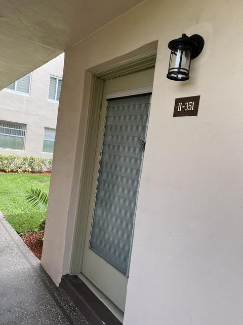 KINGS POINT CAPRI CONDOS - Residential