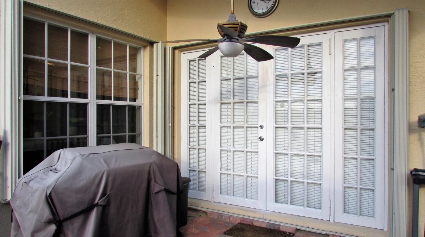 CANYON LAKES 1 - Residential Lease