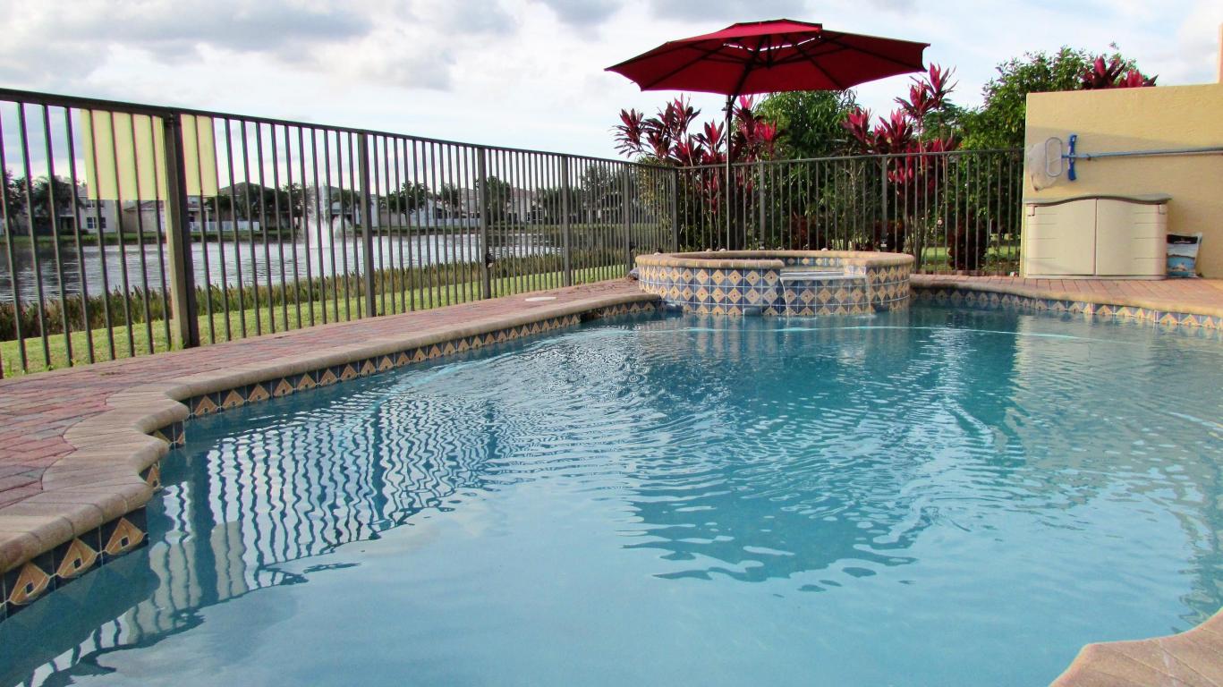 CANYON LAKES 1 - Residential Lease