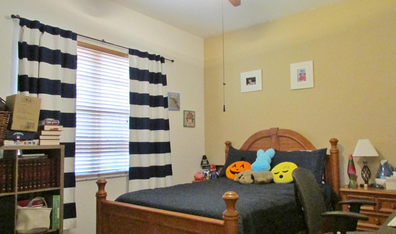 CANYON LAKES 1 - Residential Lease