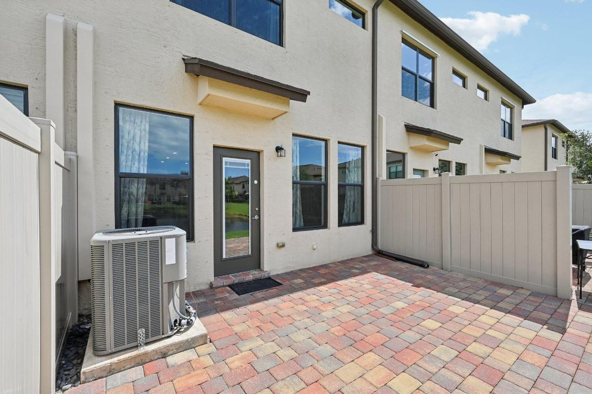 Preston Square - Residential