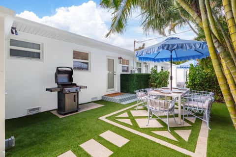 Tiny photo for 7 Fayette Drive, Ocean Ridge, FL 33435 (MLS # B26088908)