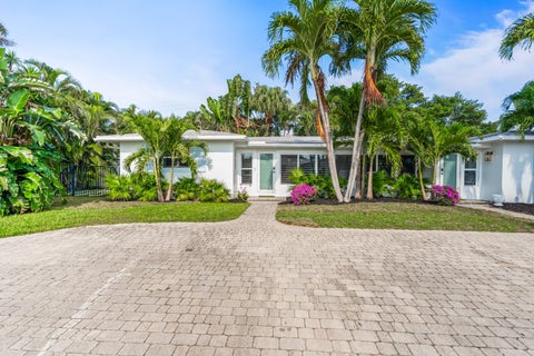 Tiny photo for 7 Fayette Drive, Ocean Ridge, FL 33435 (MLS # B26088908)