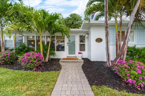 Tiny photo for 7 Fayette Drive, Ocean Ridge, FL 33435 (MLS # B26088908)