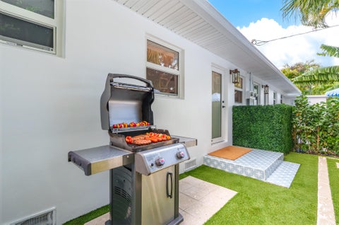 Tiny photo for 7 Fayette Drive, Ocean Ridge, FL 33435 (MLS # B26088908)