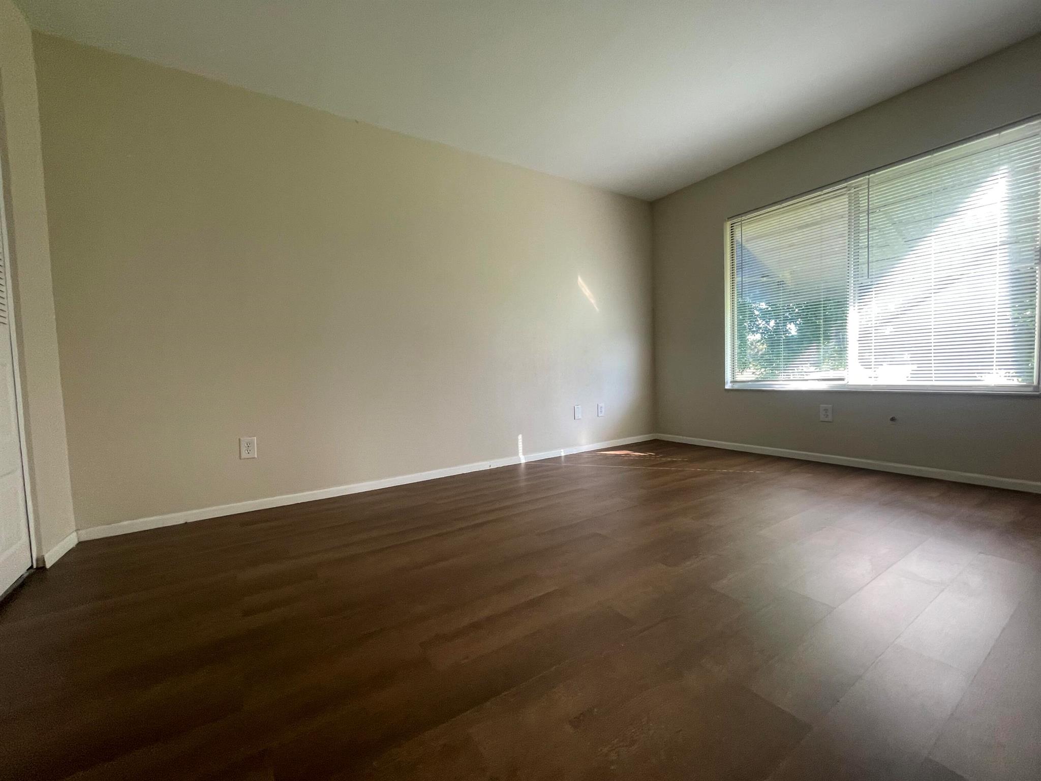 PORT ST LUCIE SECTION 49 - Residential Lease