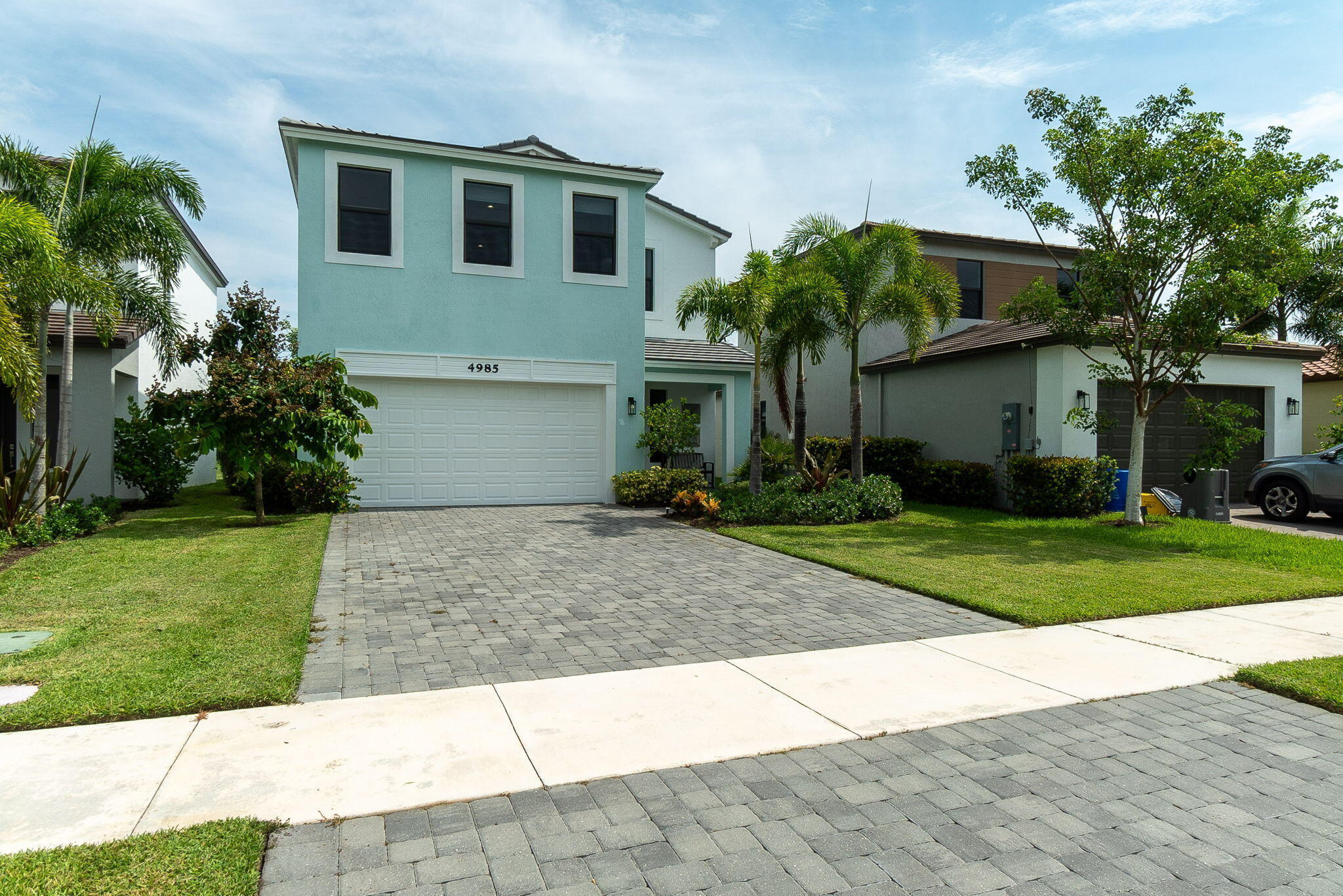 View photos, virtual tours, details... 4985 Coquina Place