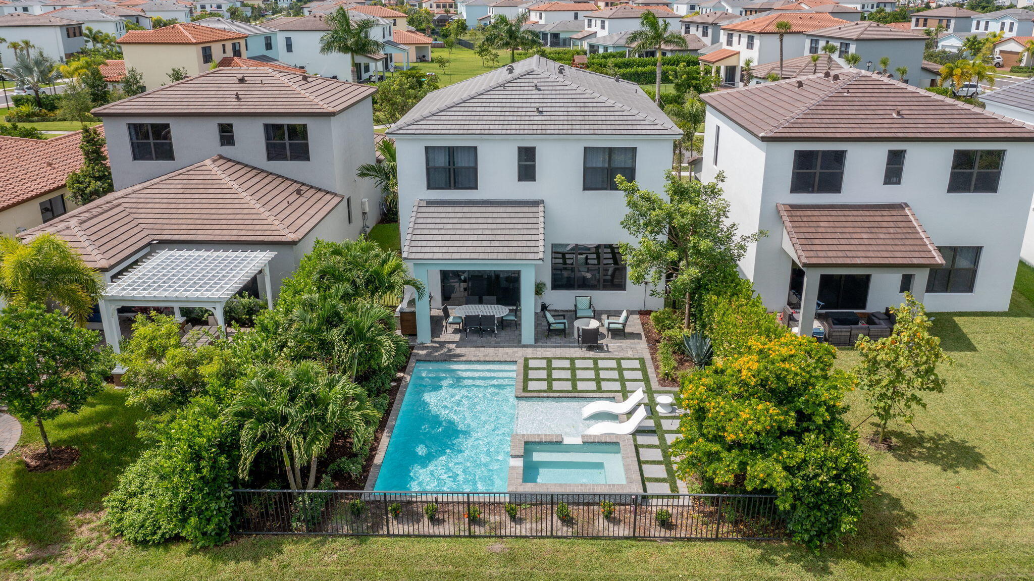 SKY COVE SOUTH PHASE 1 A - Residential Lease