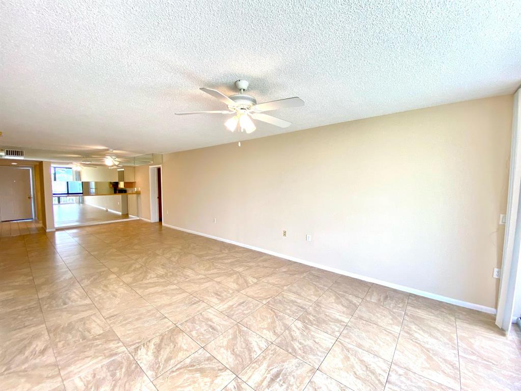 WHITEHALL VILLAGE - Residential Lease