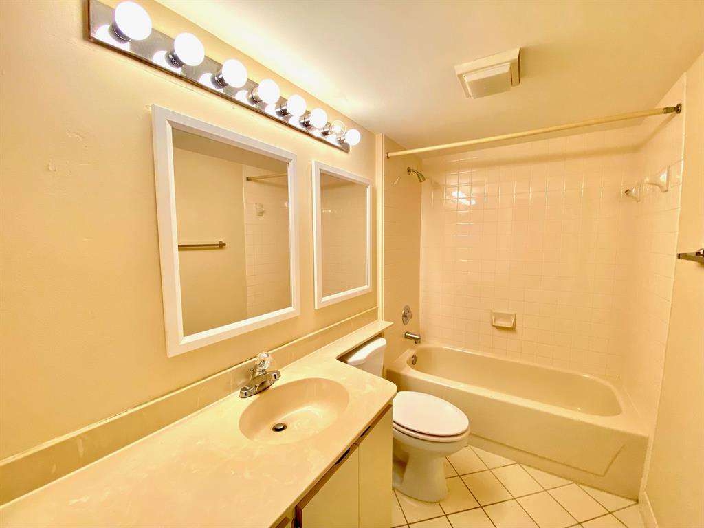 WHITEHALL VILLAGE - Residential Lease