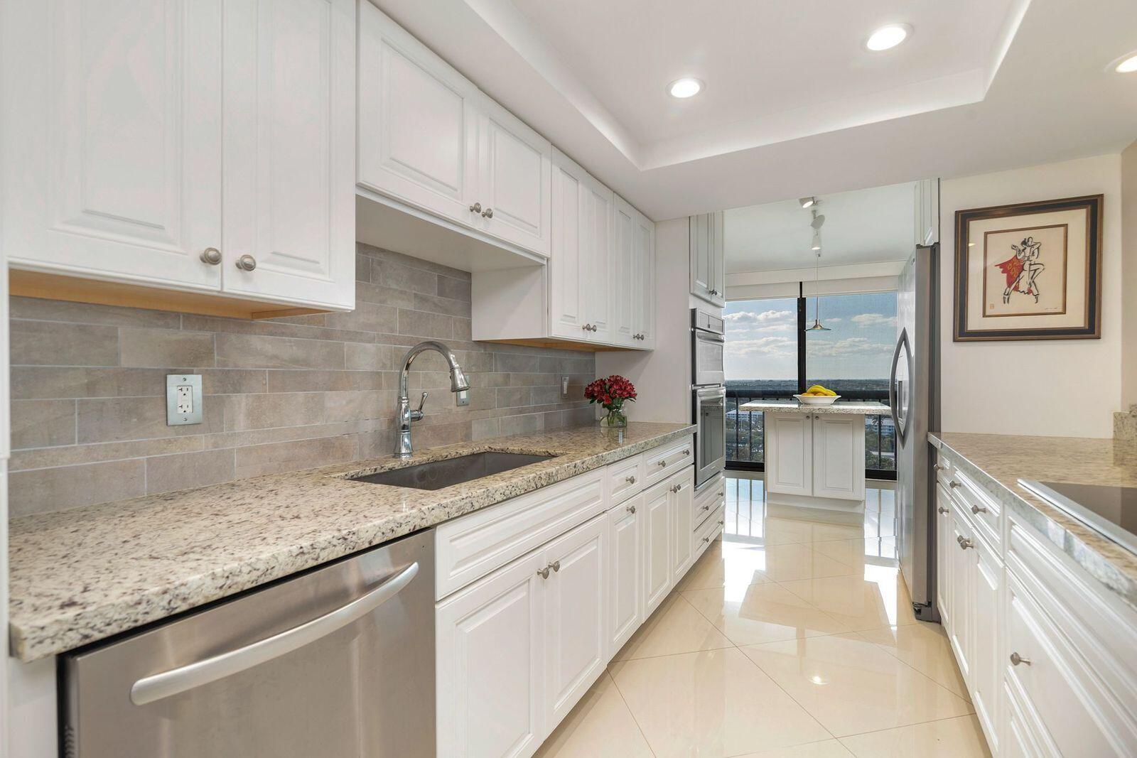 LANDS OF THE PRESIDENT - Residential