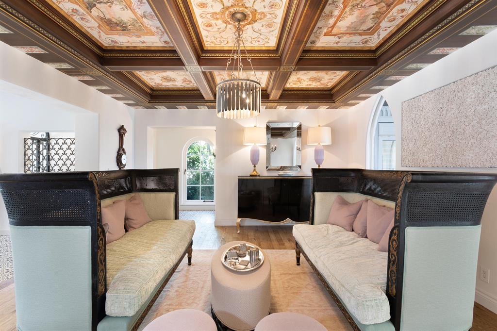 PALM BEACH SHORE ACRES - Residential