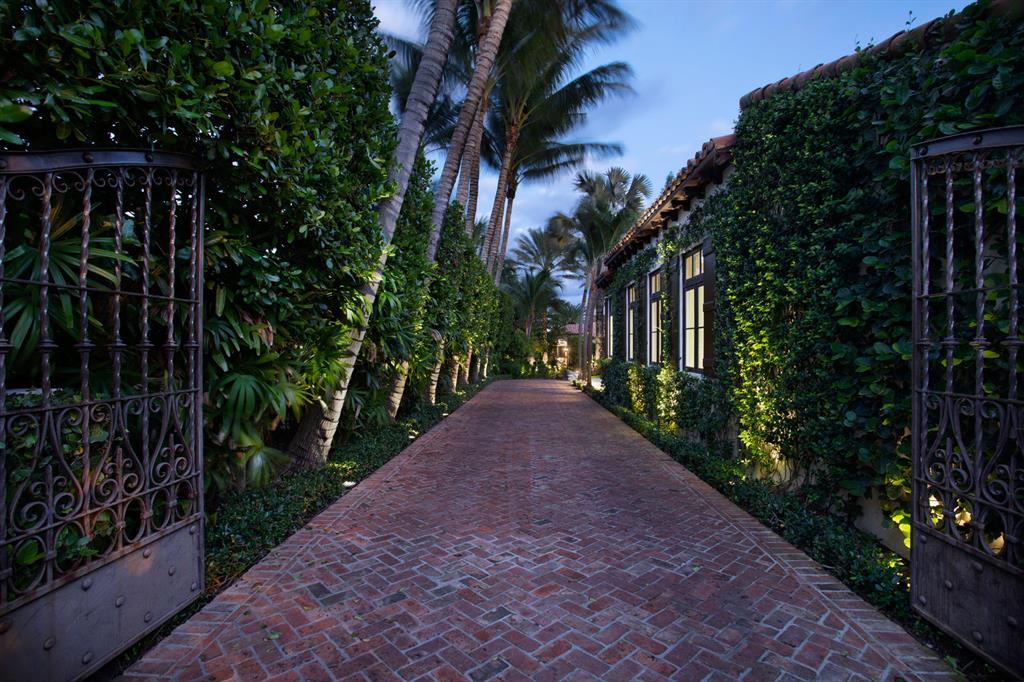 PALM BEACH SHORE ACRES - Residential