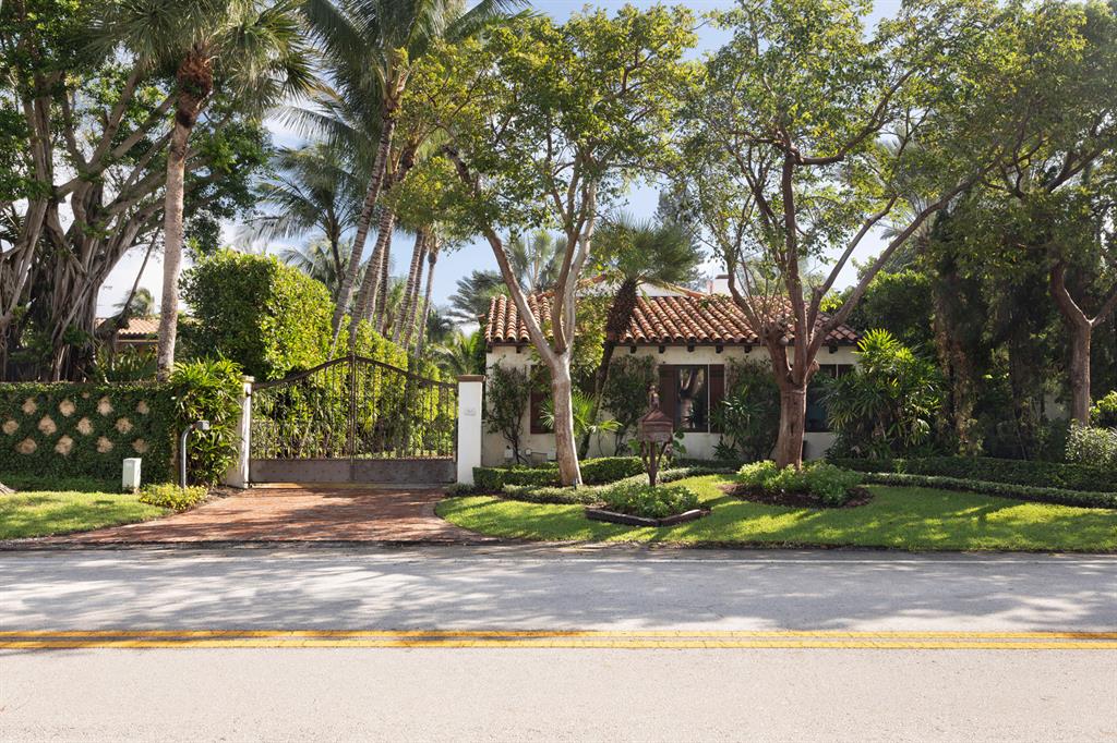 PALM BEACH SHORE ACRES - Residential