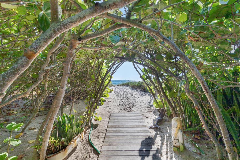 PALM BEACH SHORE ACRES - Residential