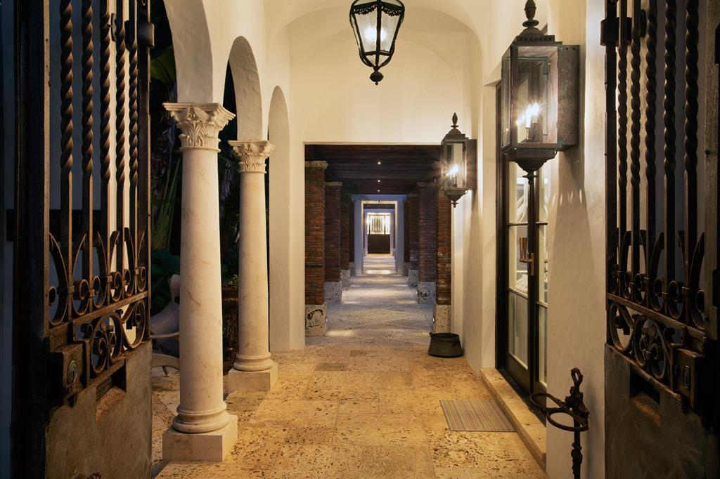 PALM BEACH SHORE ACRES - Residential