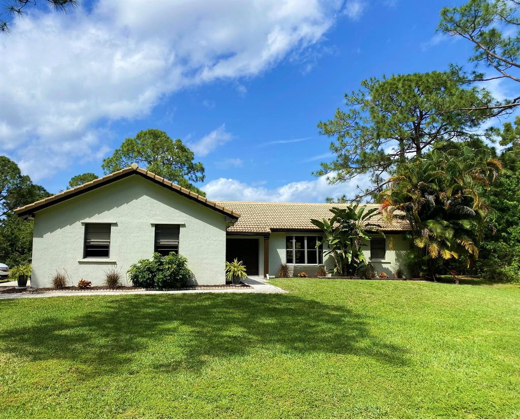 Photo of 13885 159 Street N, Jupiter, FL 33478 (MLS # R10972246)