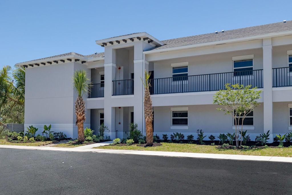 Photo of 1830 Nebraska Avenue #202, Fort Pierce, FL 34950 (MLS # R11102535)