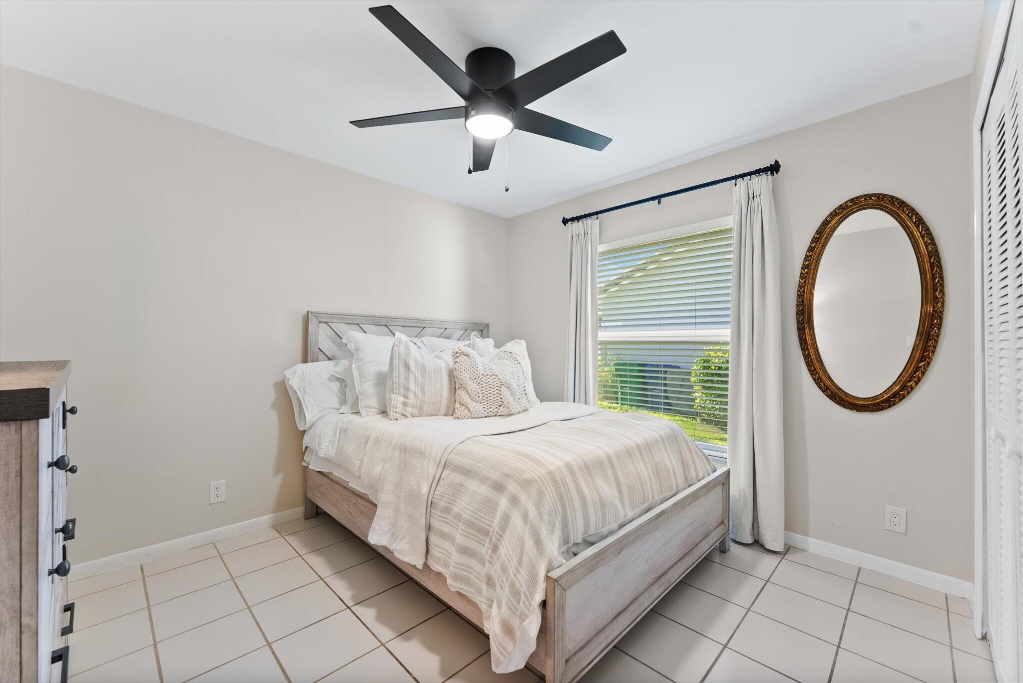 ROYAL PALM VILLAGE - Residential
