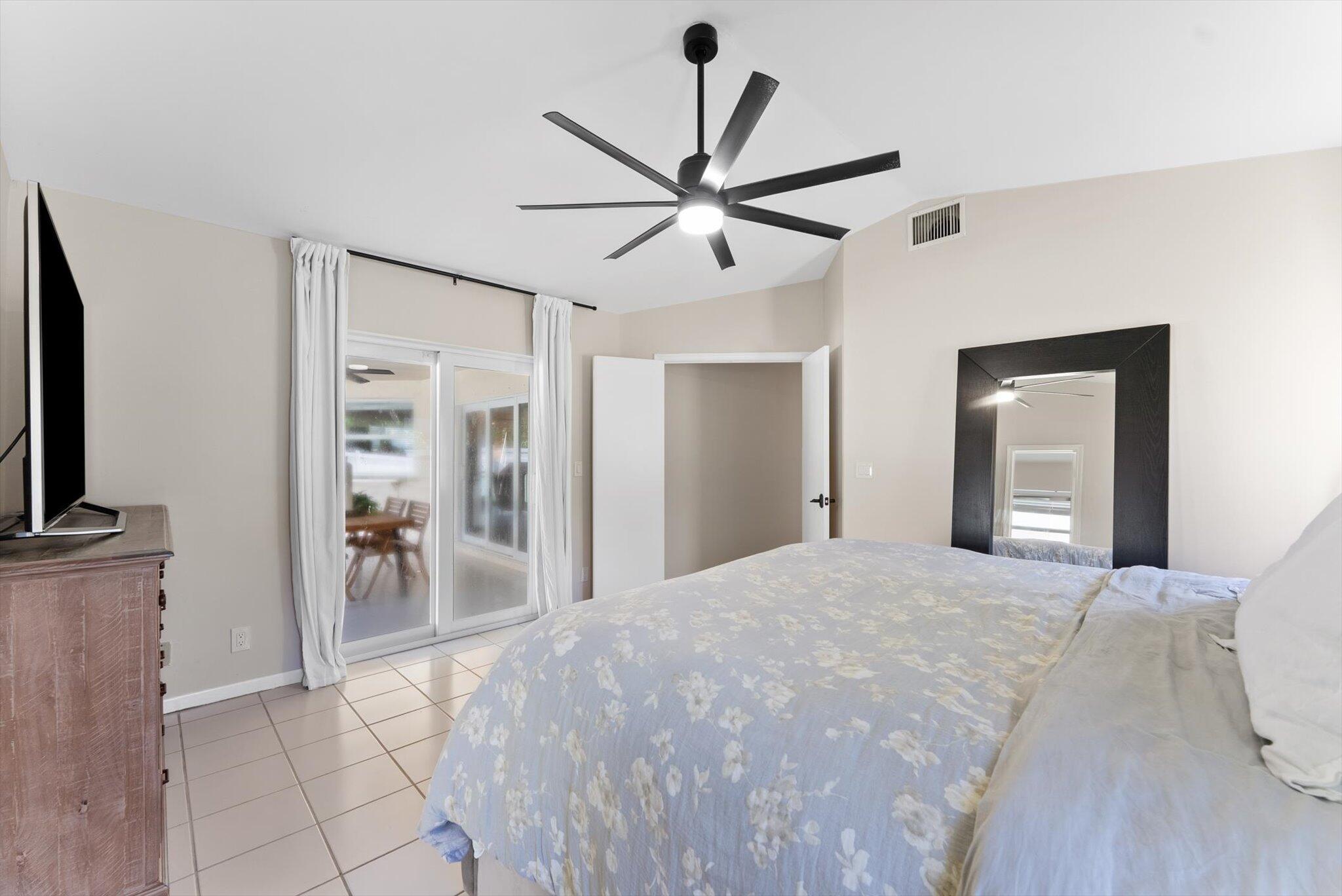 ROYAL PALM VILLAGE - Residential