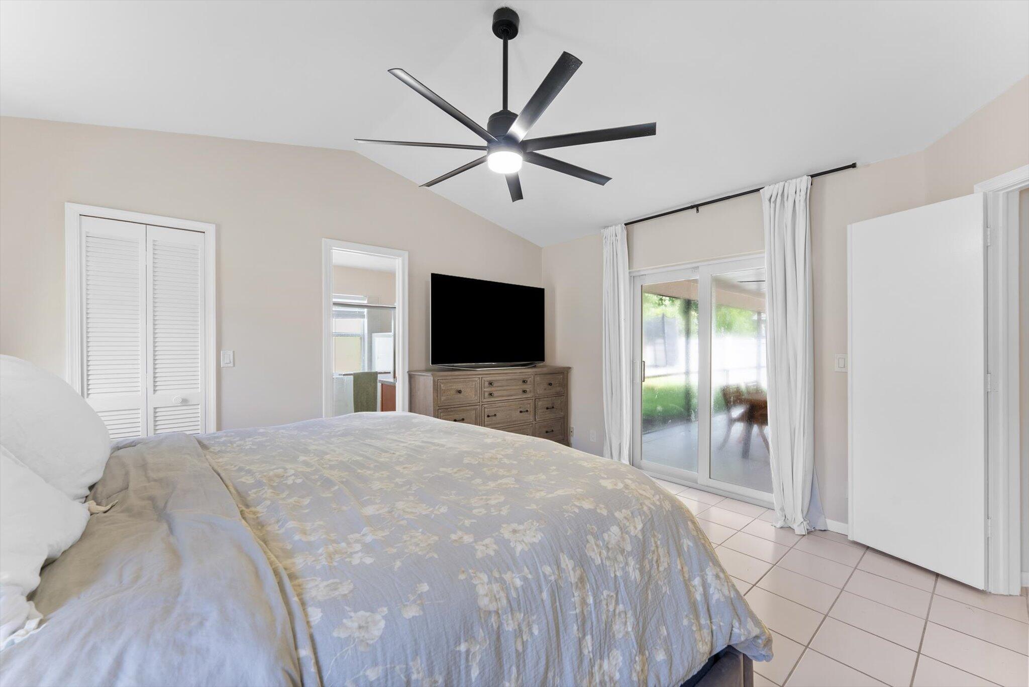 ROYAL PALM VILLAGE - Residential