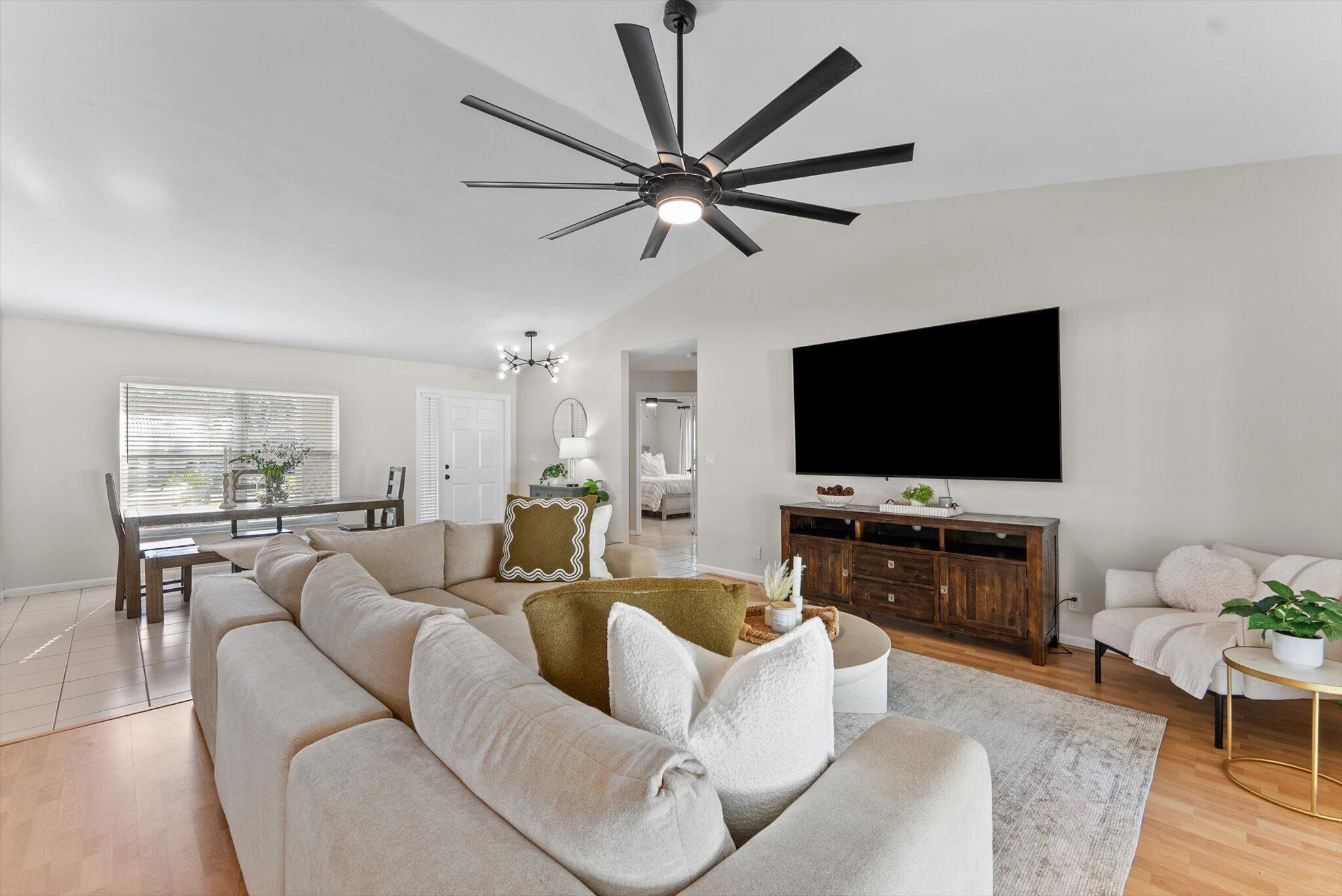 ROYAL PALM VILLAGE - Residential