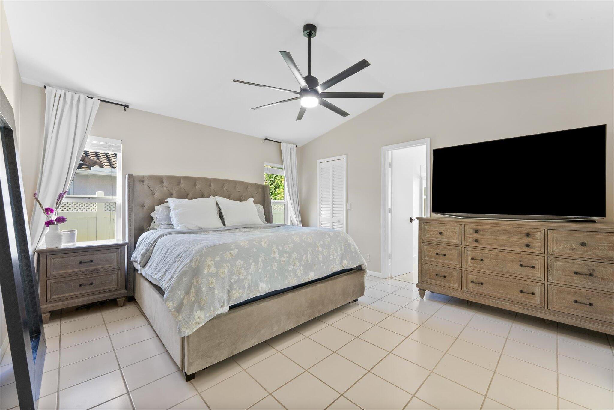 ROYAL PALM VILLAGE - Residential