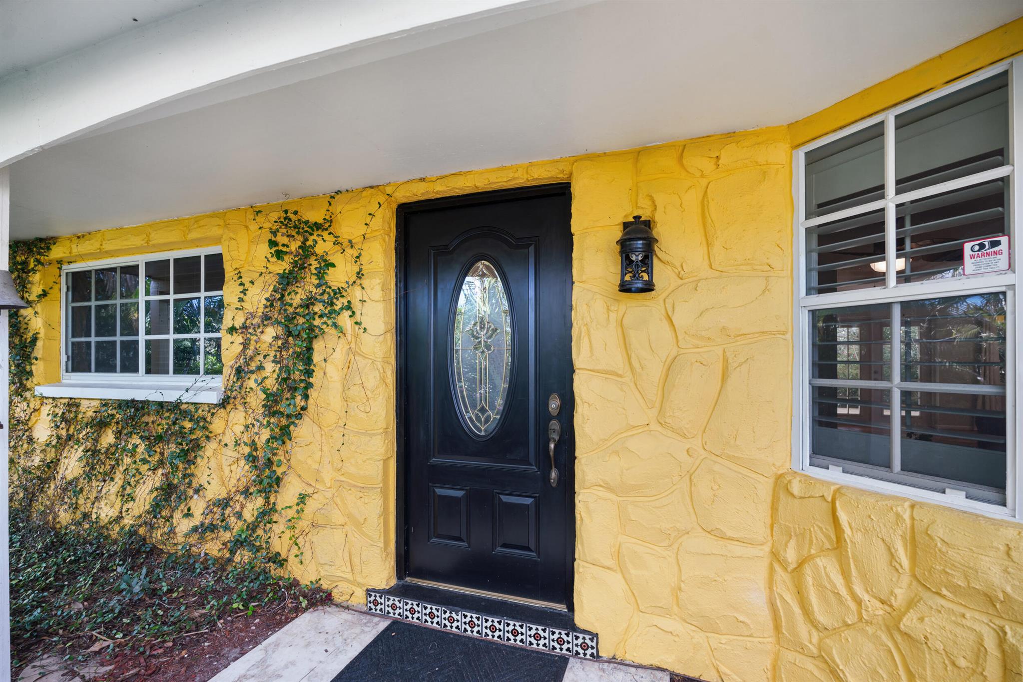 12043 Dolphin Drive